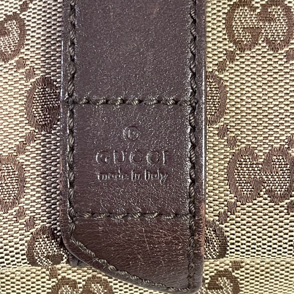 GUCCI canvass messenger bag - Picture 2 of 16